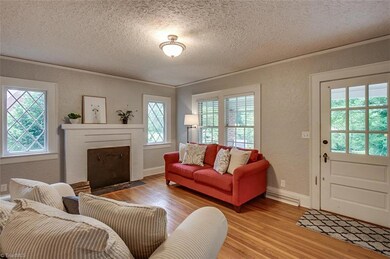 219 Bossong Dr, Asheboro, NC 27205 - photo 3