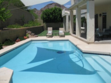 Self Cleaning Salt Water Pool