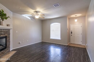 14245 Desert Sky Dr, Horizon City, TX 79928 - photo 2