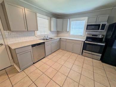 2514 Hazel St, Lake Charles, LA 70601 - photo 2