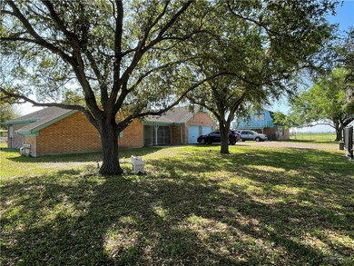 1655 Mile 6 1 2 W, Weslaco, TX 78599 - photo 2