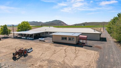 891 Cross Rd, Klamath Falls, OR 97603 - photo 6