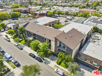 365 Burchett St unit 304, Glendale, CA 91203 - photo 3
