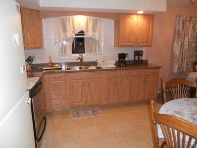 6142 Indian Creek Rd, Zionsville, PA 18092 - photo 6