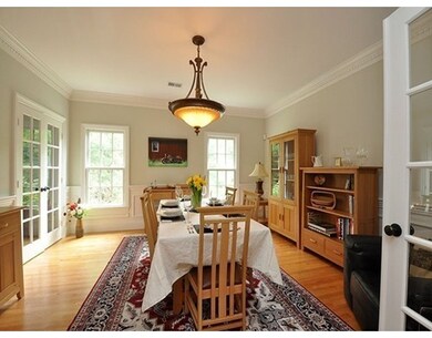 81 Montvale Rd, Weston, MA 02493 - photo 4