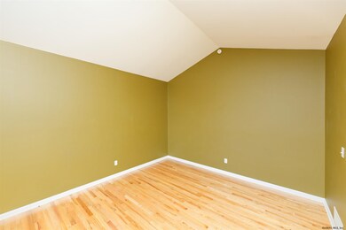 35 Kara Ln, Clifton Park, NY 12065 - photo 6