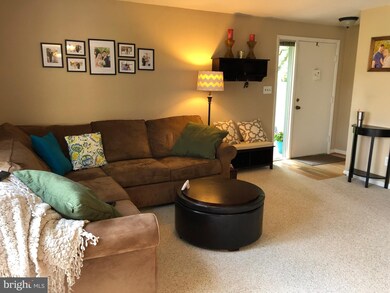 32 Dendron Ct, Parkville, MD 21234 - photo 7