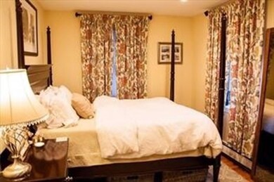 9 Battery St unit 5, Boston, MA 02109 - photo 7