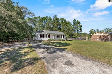 403 Revere Cir, Camden, SC 29020 - photo 3