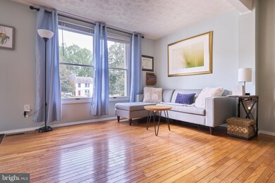 19102 Partridge Wood Dr, Germantown, MD 20874 - photo 3