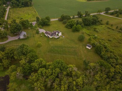 5903 Garman Rd, Auburn, IN 46706 - photo 3