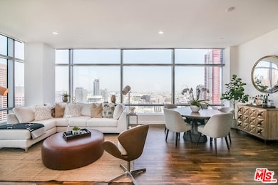 The Ritz Carlton Residences unit 32K, Los Angeles, CA 90015 - photo 3