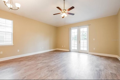 527 Hibiscus Cove Dr, Orlando, FL 32807 - photo 3