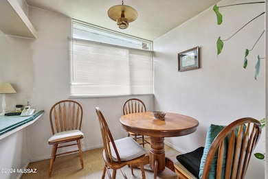 Unit 1 Breakfast Nook