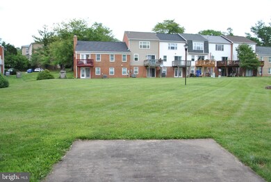 193 Fairfield Dr, Warrenton, VA 20186 - photo 2