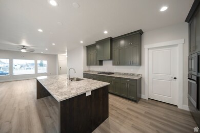 920 S 1700 W unit 1, Layton, UT 84041 - photo 5