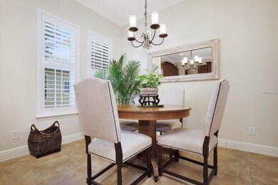 Light and Bright Kitchen Nook for Casual Dining!
