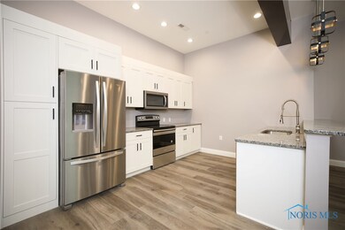 410 S Main St, Findlay, OH 45840 - photo 3