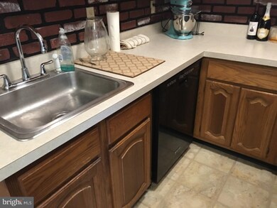 unlisted-address, East Windsor, NJ 08512 - photo 5