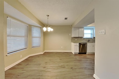 2613 Pebblestone Ln, Bedford, TX 76021 - photo 6