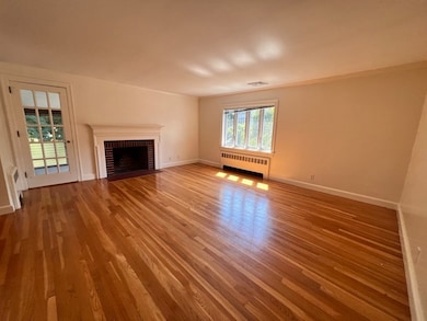 47 Chase St unit 1, Newton Center, MA 02459 - photo 6