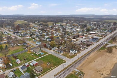 702 - 708 W Front St, Buffalo, IA 52728 - photo 5