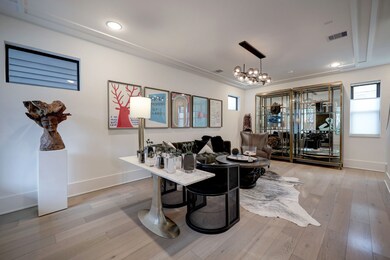 644 Oxford St, Houston, TX 77007 - photo 4