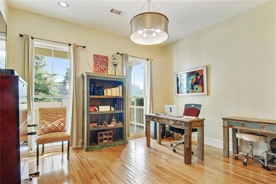 Front guest bedroom