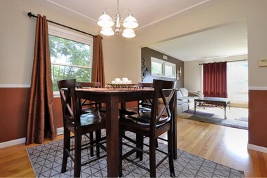 2460 Wildemere-7