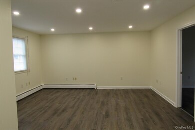 92 Velie Rd unit C, Lagrangeville, NY 12540 - photo 6