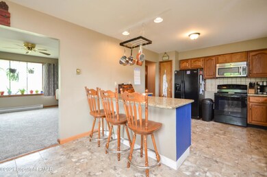 2769 Rising Hill Dr, Saylorsburg, PA 18353 - photo 5