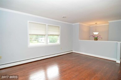 972 Saint Margarets Dr, Annapolis, MD 21409 - photo 7