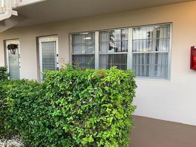 435 Windsor S, West Palm Beach, FL 33417 - photo 2