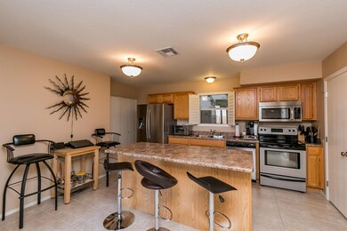 2504 N Mitchell St AZ-18