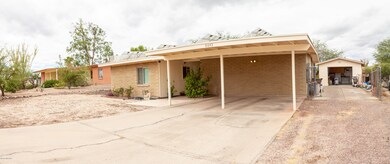 2-car carport