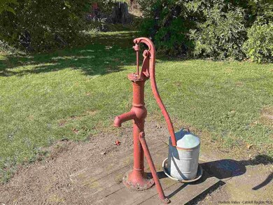 162 Old Indian Rd unit 3, Milton, NY 12547 - photo 3