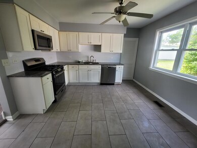 3721 171st Place, Country Club Hills, IL 60478 - photo 2