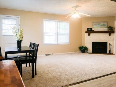 2525 Pearl St, Columbus, IN 47201 - photo 7