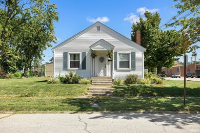 1159 Oak St, Frankfort, IN 46041 - photo 2