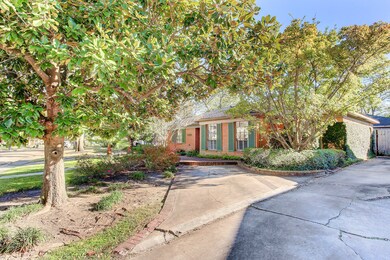 6159 Meadow Lake Ln, Houston, TX 77057 - photo 2