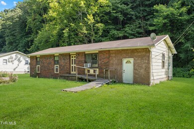 420 Willow Springs Rd