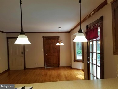 310 Woodfield Dr, Spotsylvania, VA 22553 - photo 7