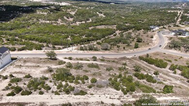 10716 Kendall Canyon, San Antonio, TX 78255 - photo 5