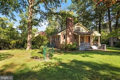 6621 Haycock Rd, Falls Church, VA 22043 - photo 2