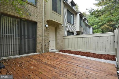 9259 Chadburn Place, Montgomery Village, MD 20886 - photo 2