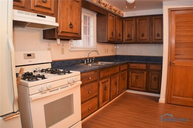 405 High St, Woodville, OH 43469 - photo 5