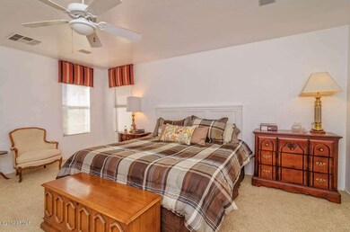 8907 E Knowles Master Suite