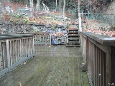 35 Race St, Jim Thorpe, PA 18229 - photo 6