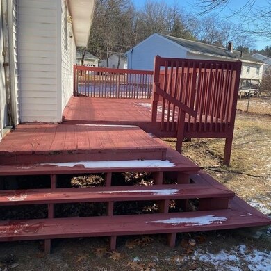 17 Raleigh Dr, Nashua, NH 03062 - photo 2