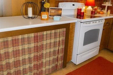 24 Boylston St, Methuen, MA 01844 - photo 5